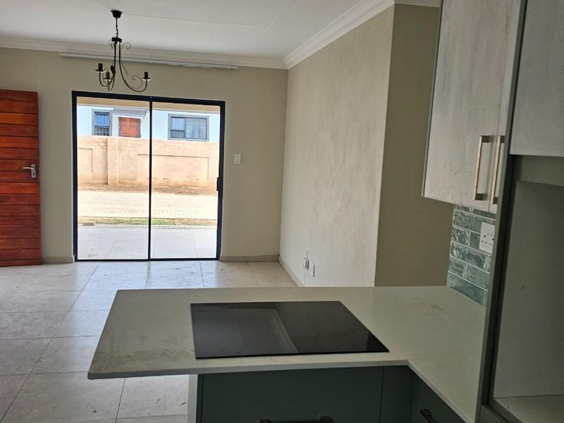 Development in Heatherview, Akasia - Plot-and-plan options - Photo 9