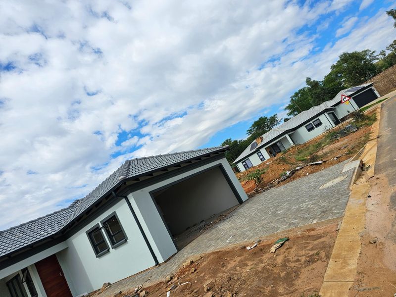 Development in Heatherview, Akasia - Plot-and-plan options - Photo 2