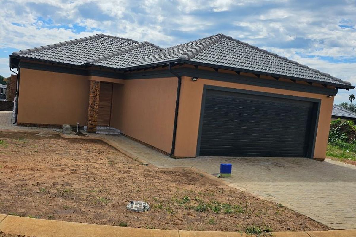 Development in Heatherview, Akasia - Plot-and-plan options - Photo 5