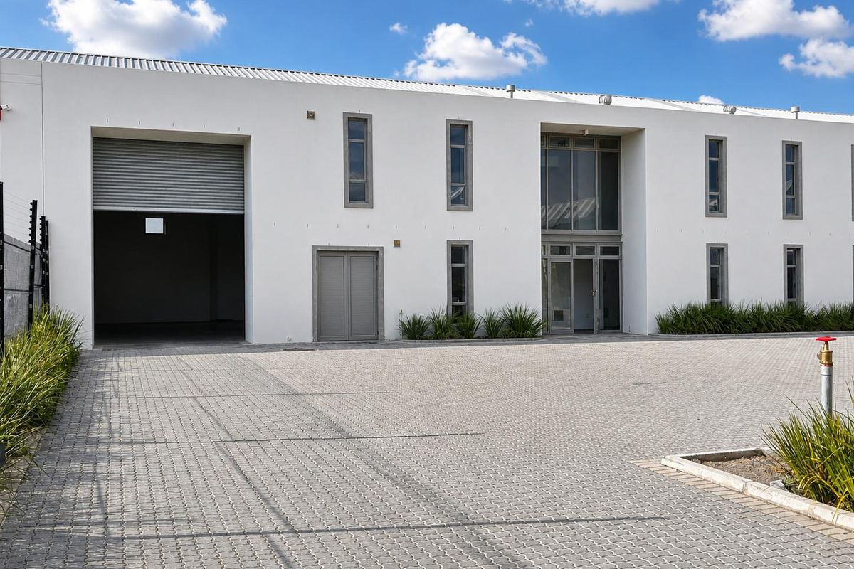 Modern Industrial Facility with Premium Office Component in Fisantekraal Industrial, Durbanville - Photo 4