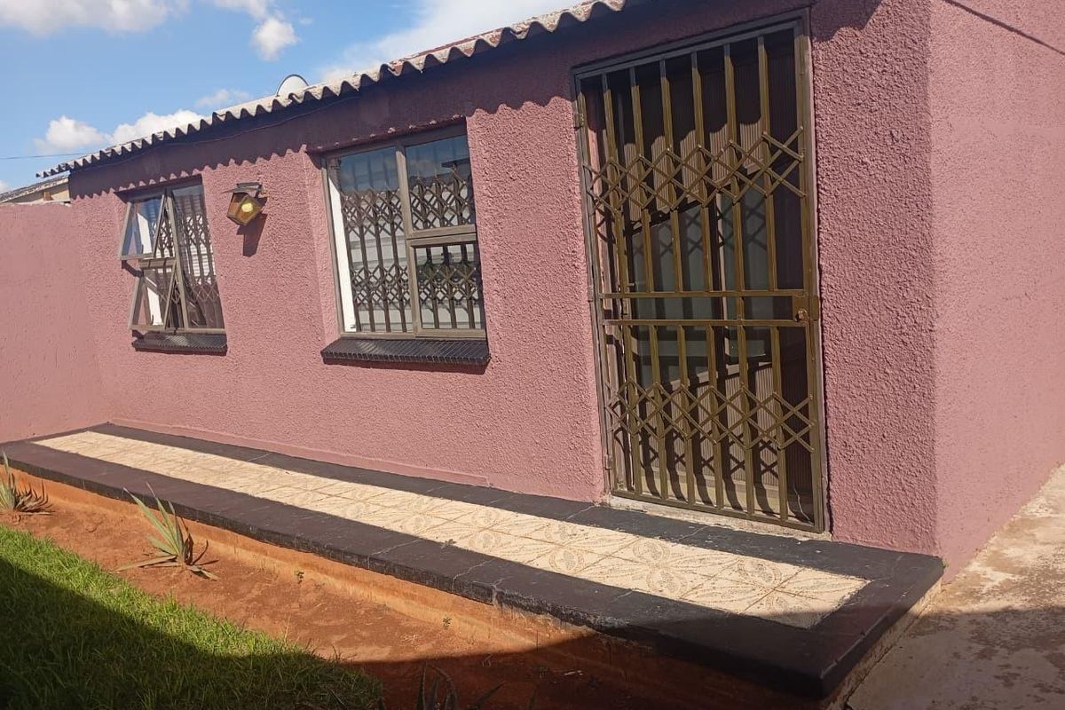 House To Rent in Naledi, Soweto - Photo 5