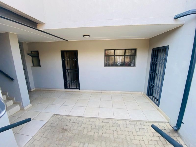 2-Bedroom, 1-Bathroom Ground Floor Apartment for Rent - Photo 7