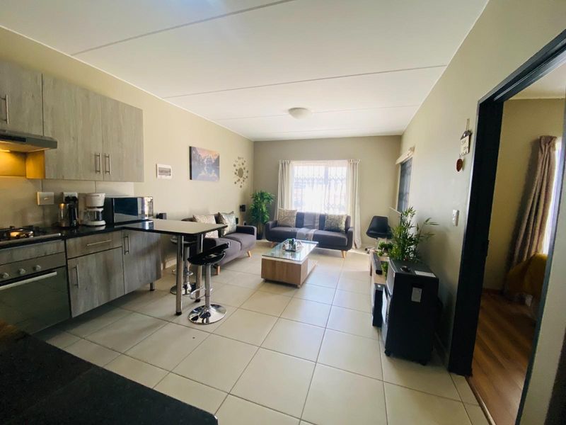 2-Bedroom, 1-Bathroom Ground Floor Apartment for Rent - Photo 6