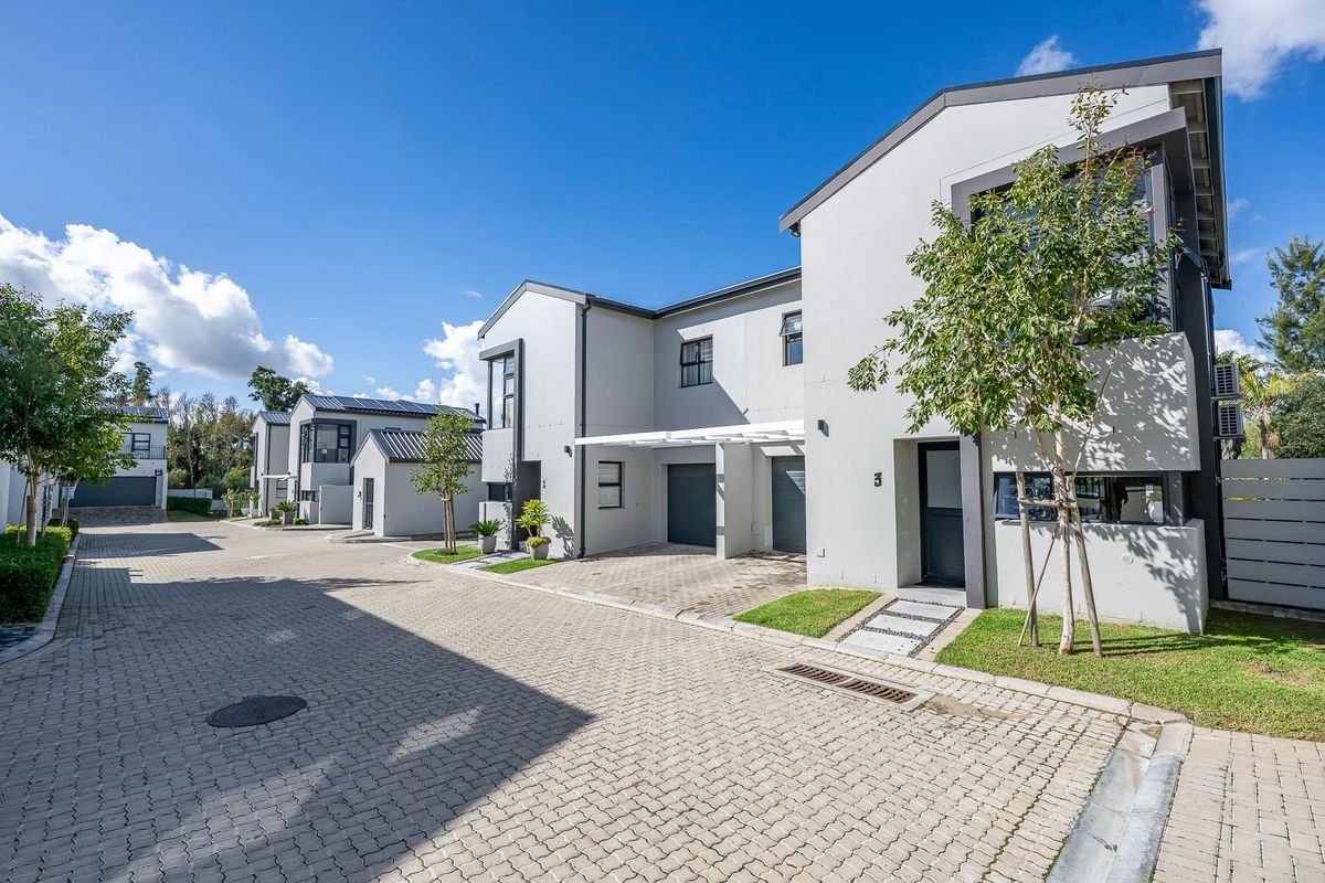 Modern Duplex in the Secure Bonterre Village, Vierlanden - Photo 4