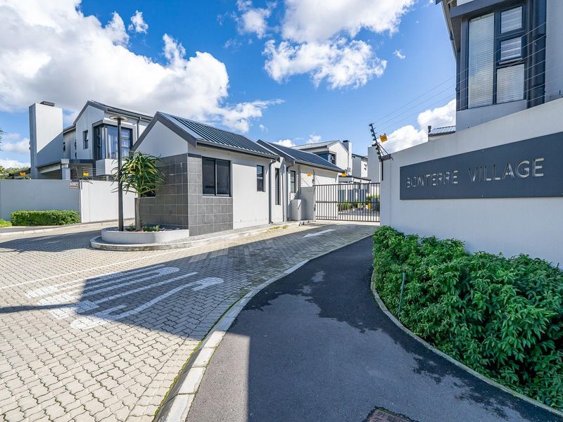 Modern Duplex in the Secure Bonterre Village, Vierlanden - Photo 2