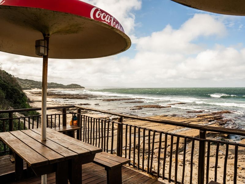 Coastal Living with Solar Efficiency - Rental in Queensberry Bay - Photo 2