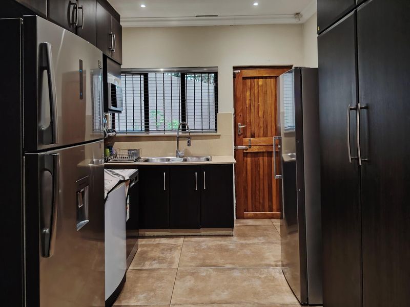 House For Sale in Westville, Durban, KwaZulu Natal - Photo 6