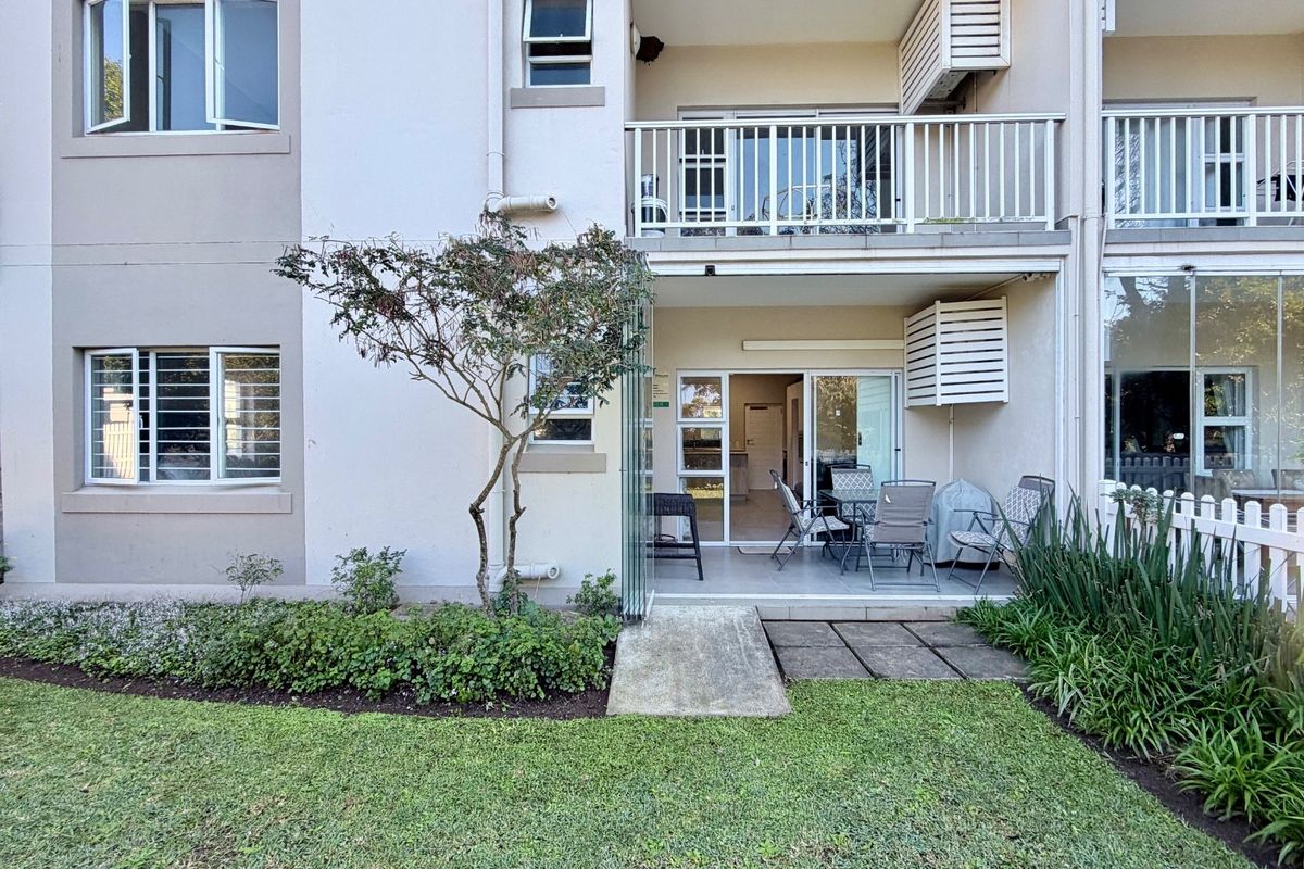 Ground floor, 3-Bedroom Apartment - Photo 2