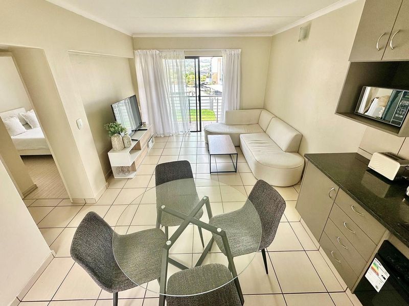 First Floor 1 Bed Apartment For Sale in Barbeque Downs, Midrand - Photo 7