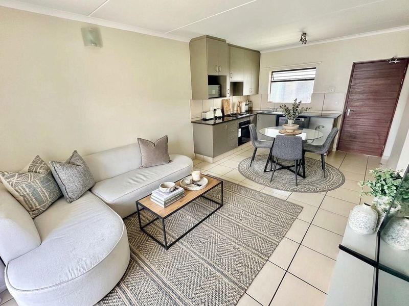 First Floor 1 Bed Apartment For Sale in Barbeque Downs, Midrand - Photo 1