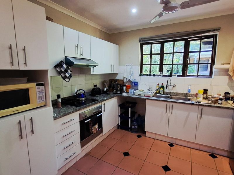 Townhouse For Sale in Margate, KwaZulu Natal - Photo 6