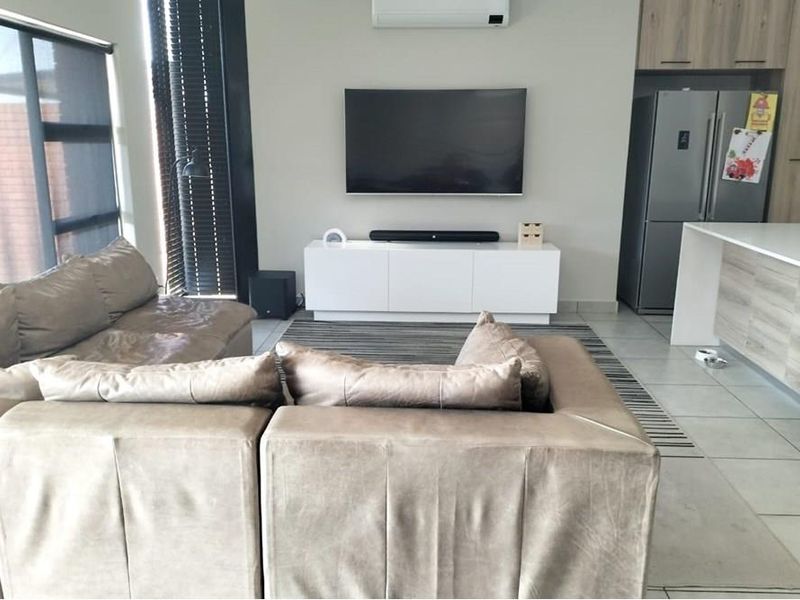 Modern 3-Bedroom Duplex | Six Fountains Residential Estate - Photo 7
