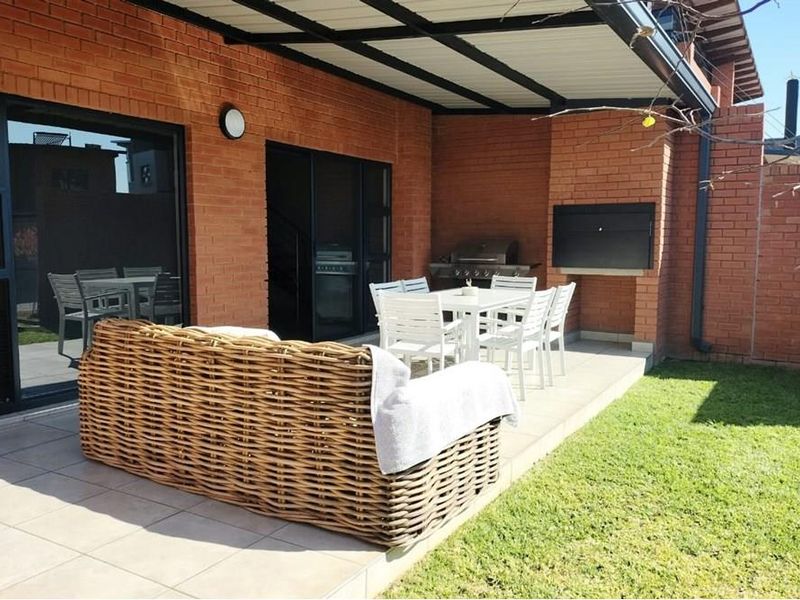 Modern 3-Bedroom Duplex | Six Fountains Residential Estate - Photo 2