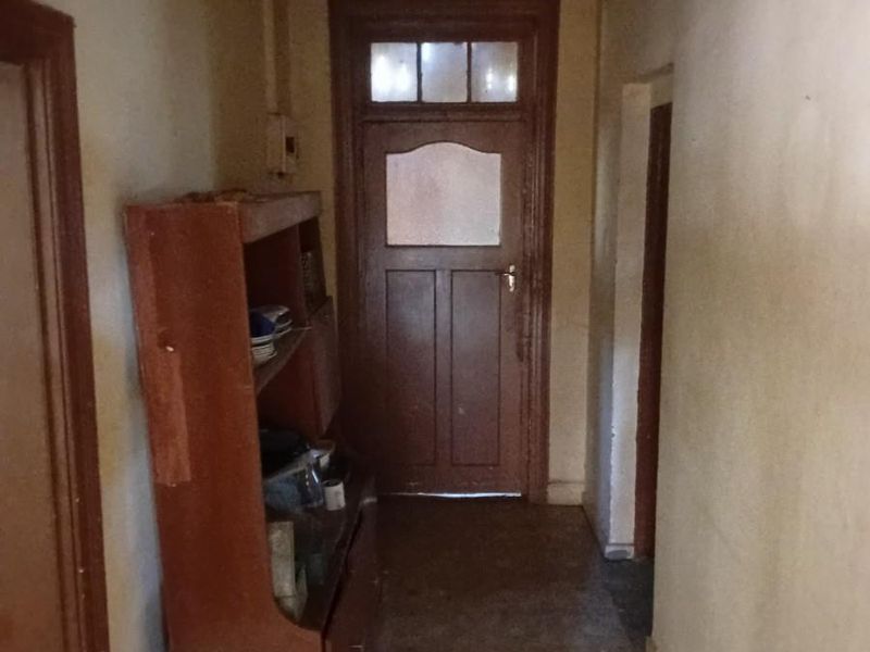Large 2 Bedroom, Fixer upper with 3 Erfs for sale in Rouxville, Free State - Photo 5
