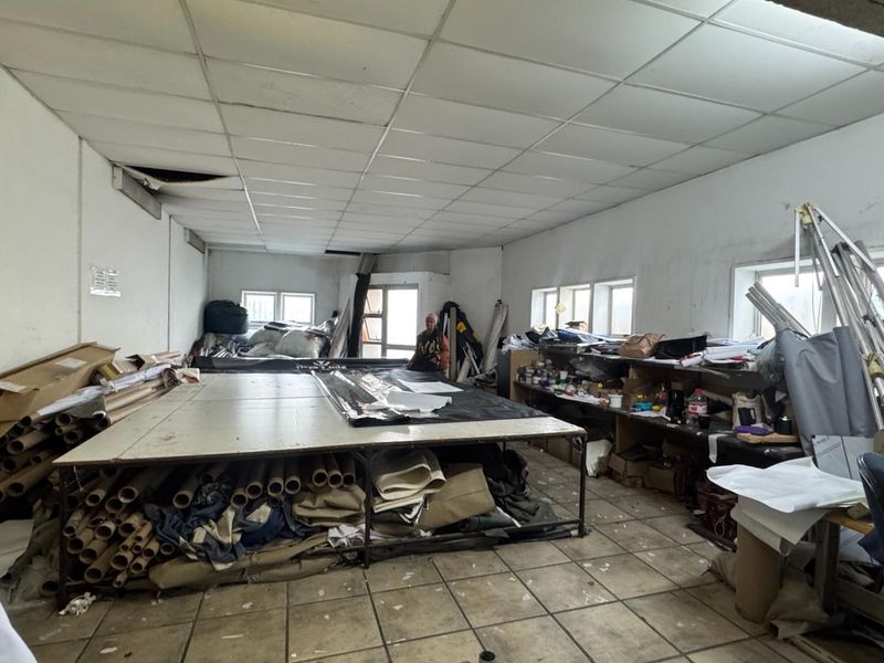 2,000m2 Industrial Warehouse For Sale in Beaconvale, Cape Town | Well-Located Industrial Property - Photo 8
