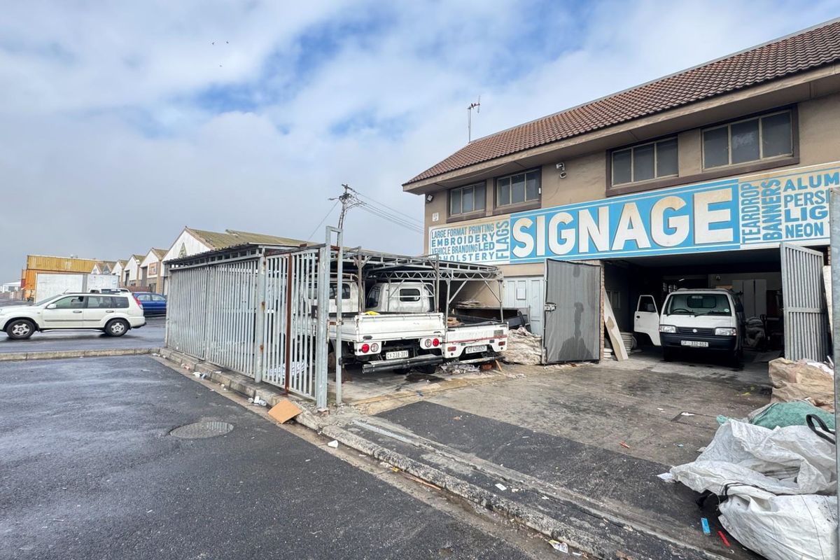 2,000m2 Industrial Warehouse For Sale in Beaconvale, Cape Town | Well-Located Industrial Property - Photo 4