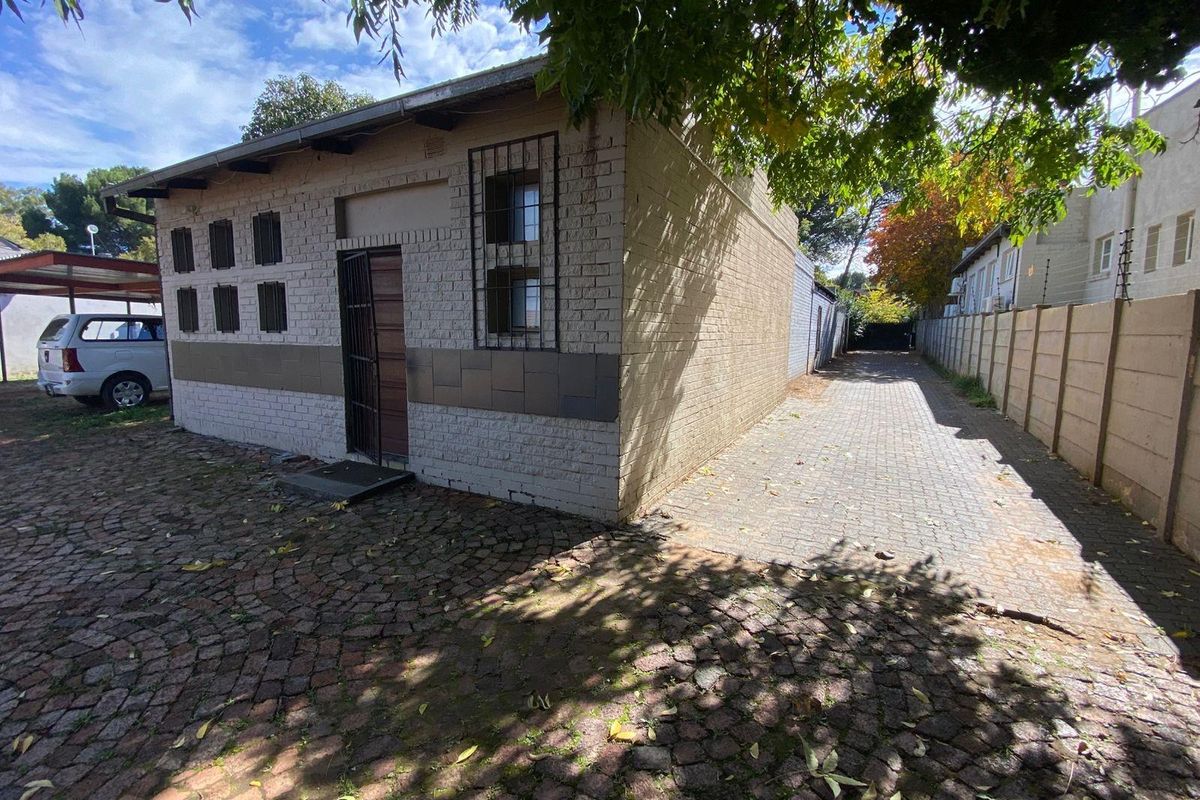 House For Sale in Westdene, Bloemfontein - Photo 5