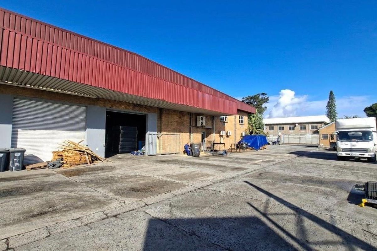 1,600m2 Food Grade Industrial Warehouse To Let in Epping 2 | Link Access and Secure Yard - Photo 4