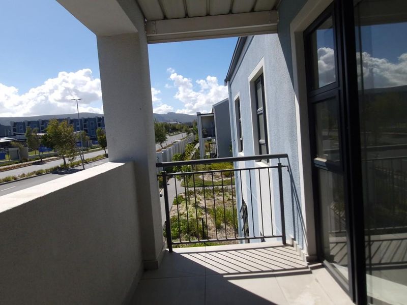 2 Bedroom Apartment To Rent in Burgundy Estate, Milnerton - Photo 6