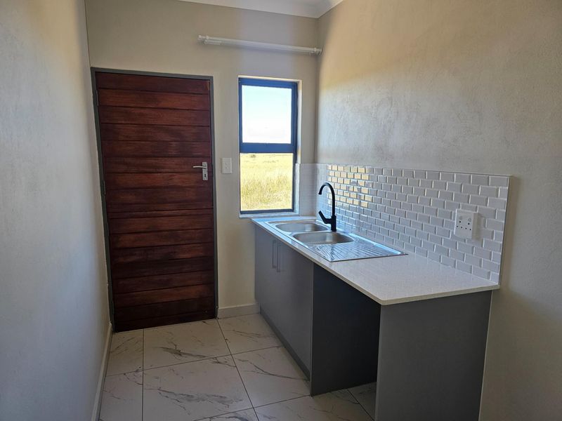 Newly Built House For Sale in Rayton - Photo 5