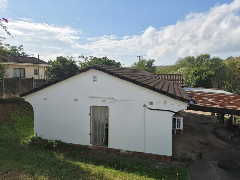 SPACIOUS FAMILY HOME WITH MODERN INCOME-GENERATING OUTBUILDING! - Photo 3