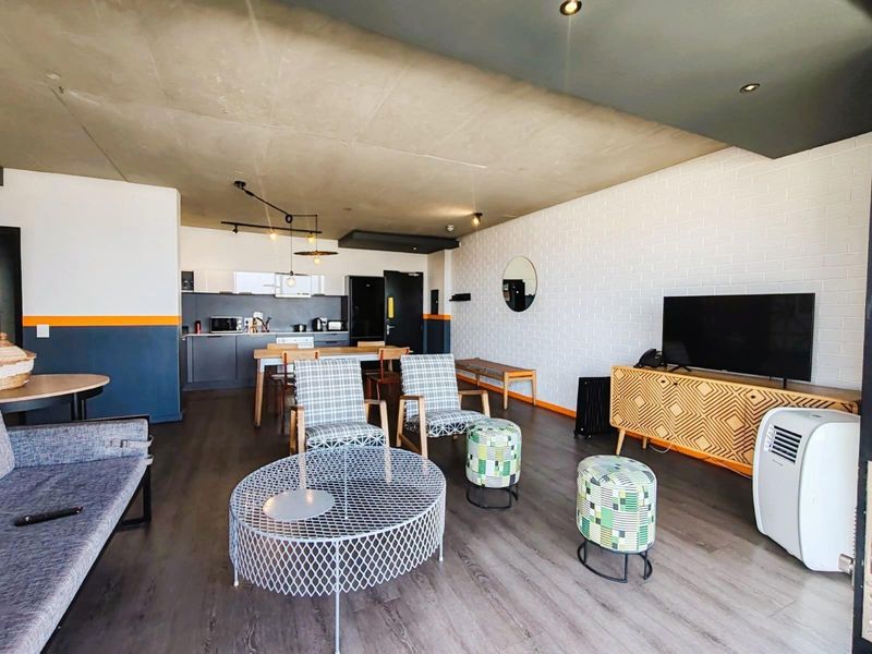 Furnished Apartment For Sale in Woodstock, Cape Town - Photo 7