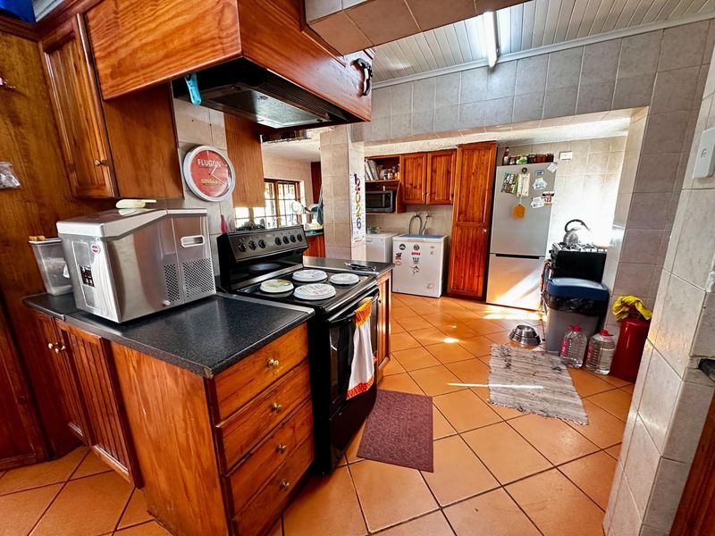 House For Sale in La Montagne, Pretoria - Photo 5