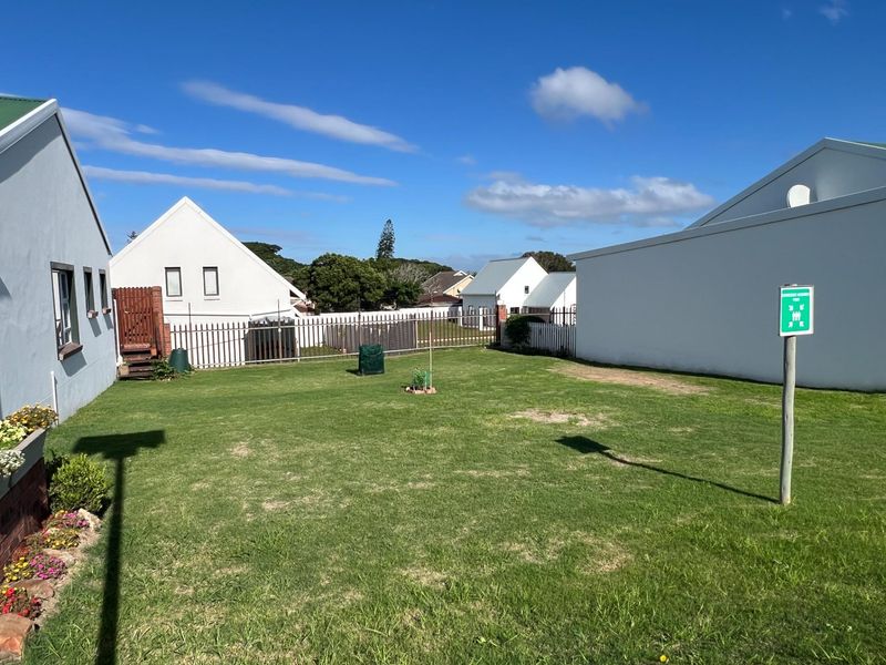 Vacant Plot In A Delightful Retirement Complex - Photo 8