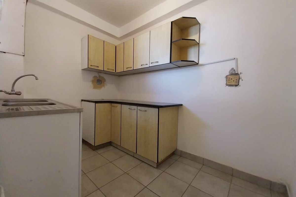 Apartment For Sale in Sydenham, Brickfield - Photo 4