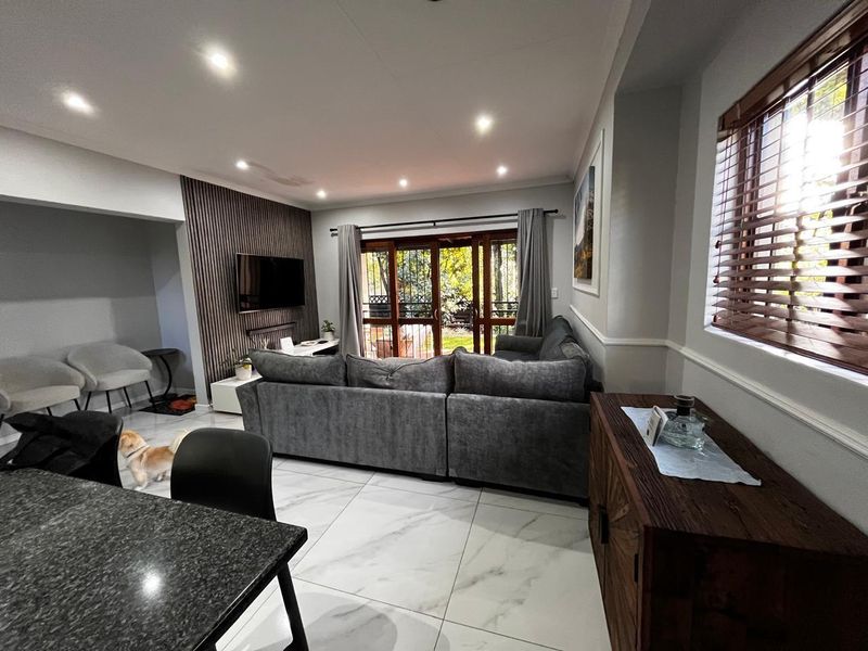 Spacious Modern Cluster with Private Garden and Estate Amenities - Photo 8