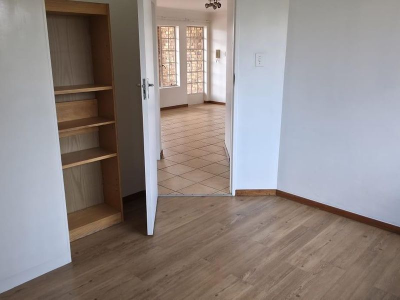 2 Bedroom, 1st floor apartment for Sale in Highveld Centurion - Photo 3