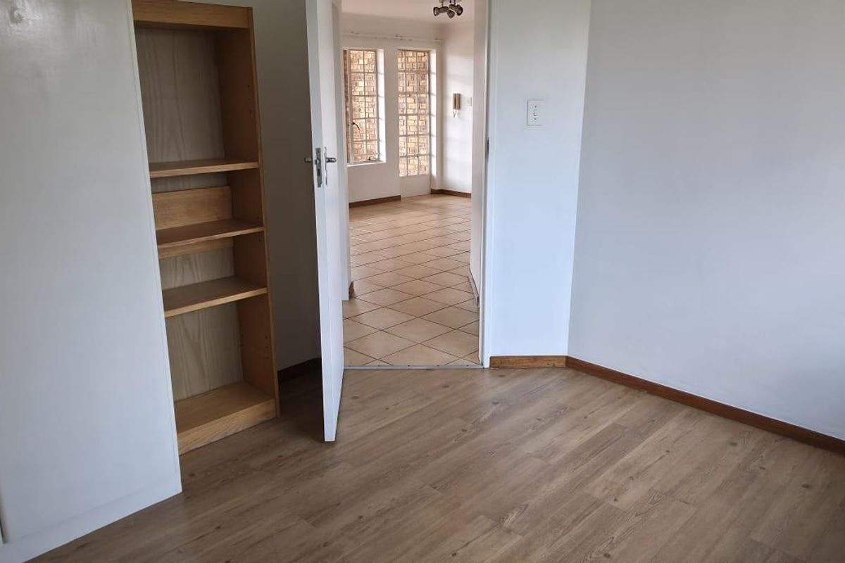 2 Bedroom, 1st floor apartment for Sale in Highveld Centurion - Photo 3