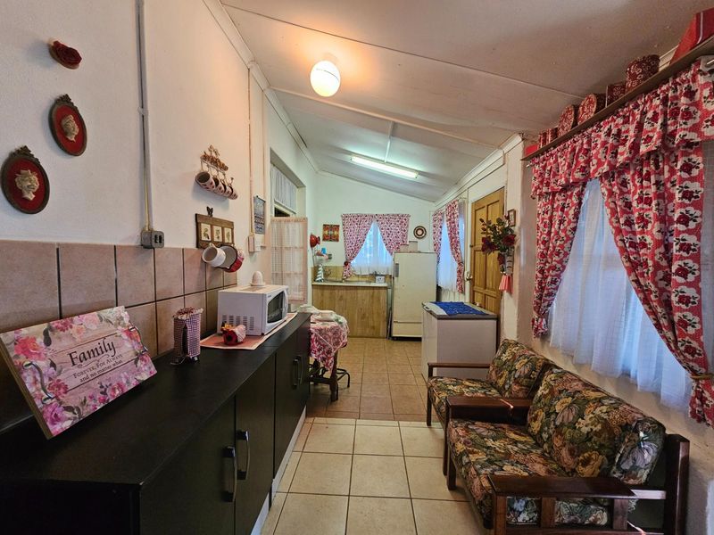 House For Sale in Barberton - Photo 5