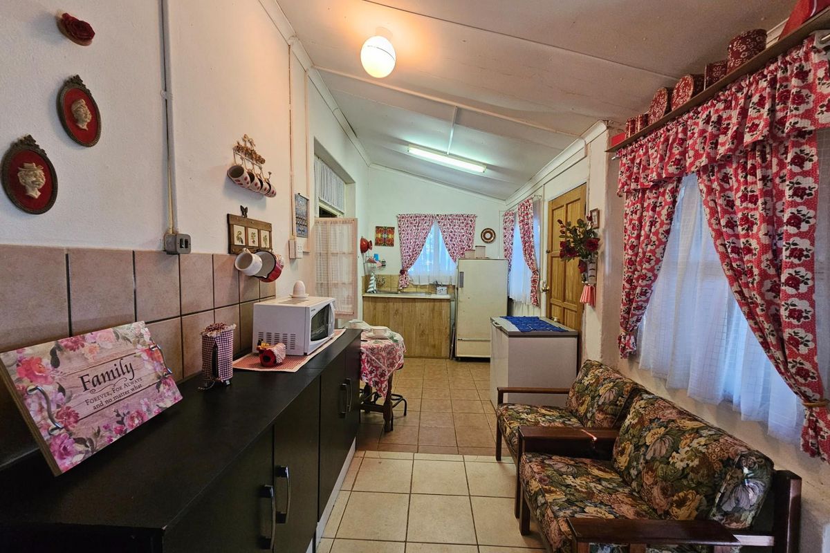 House For Sale in Barberton - Photo 5