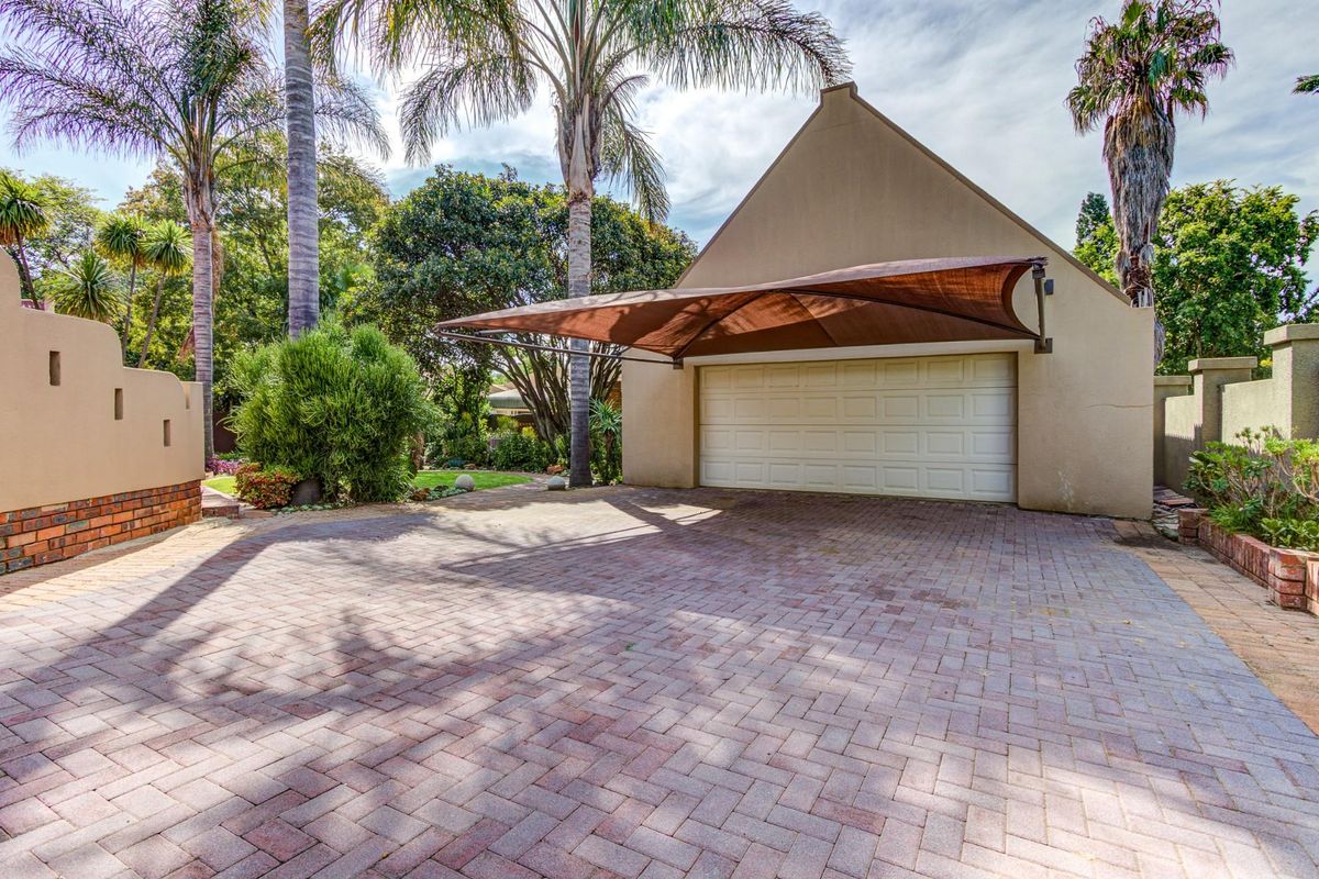 House For Sale in Glen Marais, Kempton Park - Photo 2