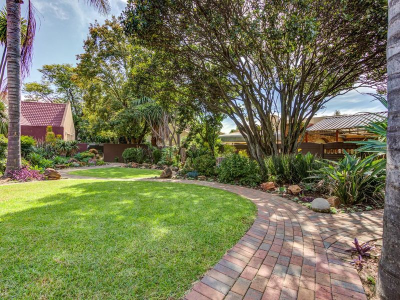 House For Sale in Glen Marais, Kempton Park - Photo 3