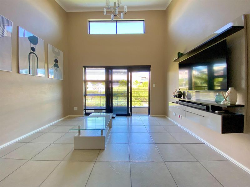 Apartment For Sale in Greenstone Hill, Edenvale - Photo 9