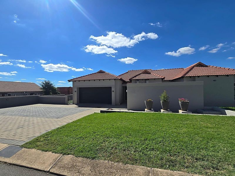 EXP Realty presents this exceptional family residence situated in the sought-after Pebble Rock Golf - Photo 4