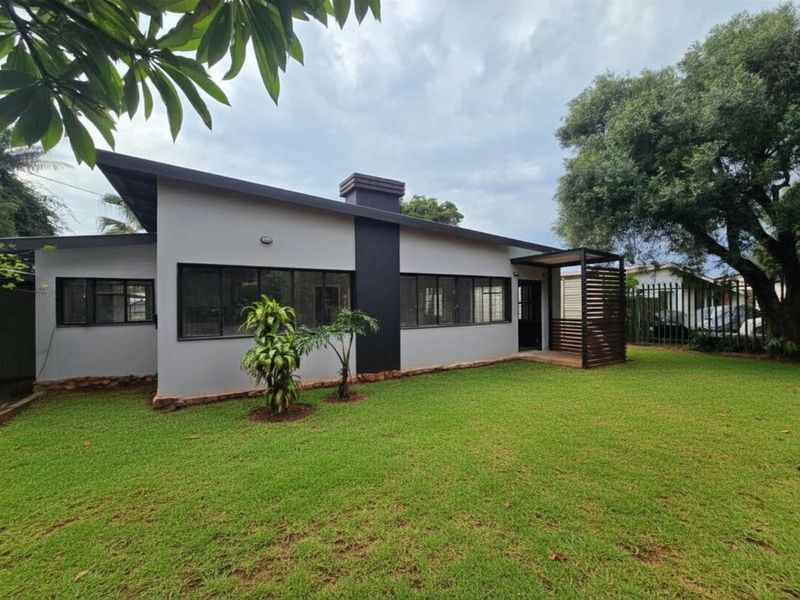 House For Sale in Sinoville, Pretoria - Photo 1