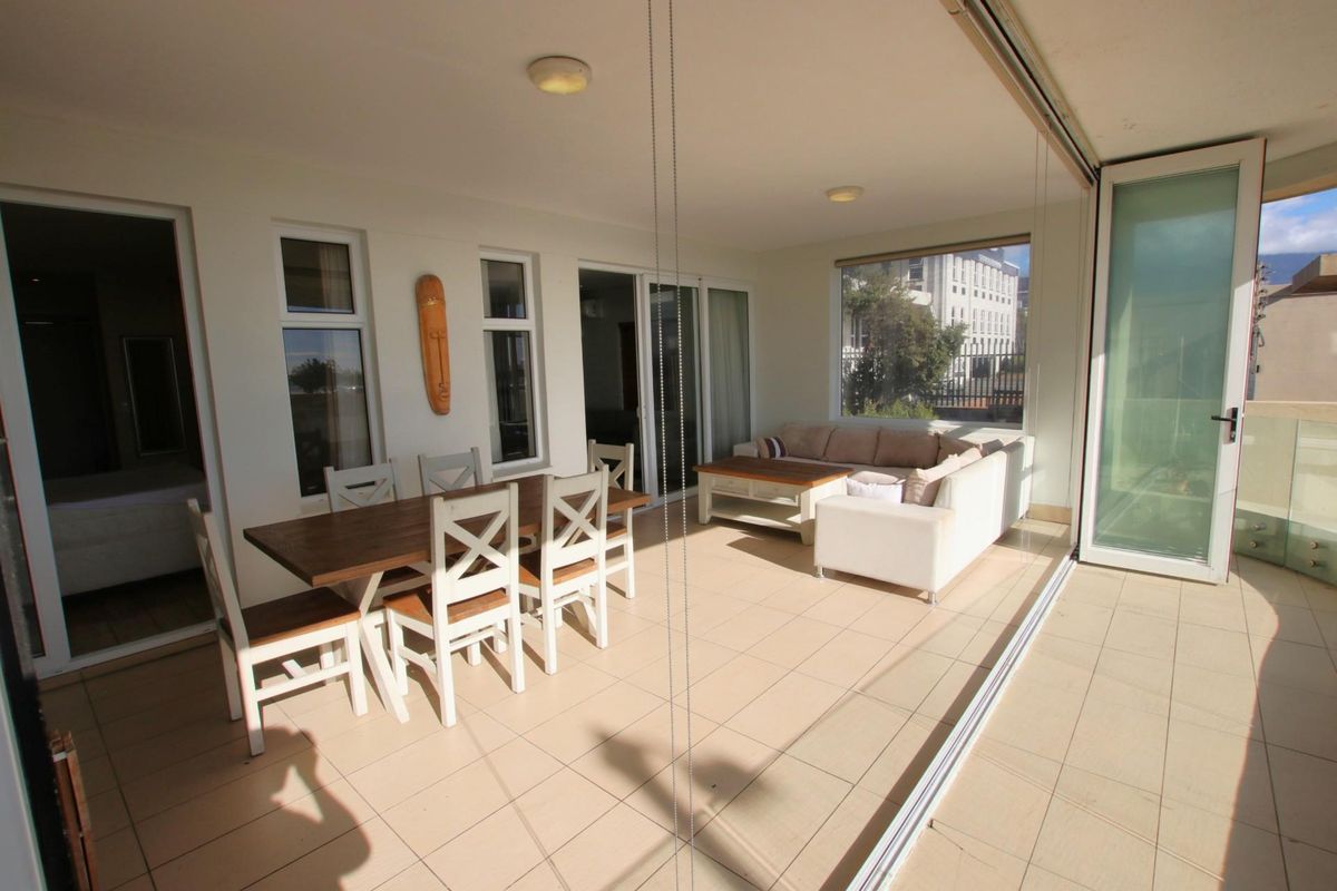 Apartment To Rent in Lagoon Beach, Milnerton - Photo 5