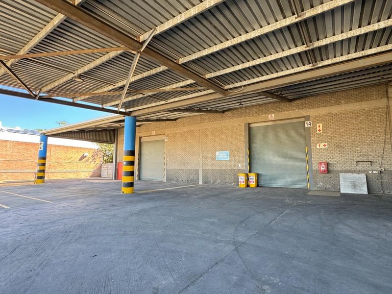 2,530 m2 Industrial Warehouse To Let | Killarney Gardens | Large Yard Component - Photo 9