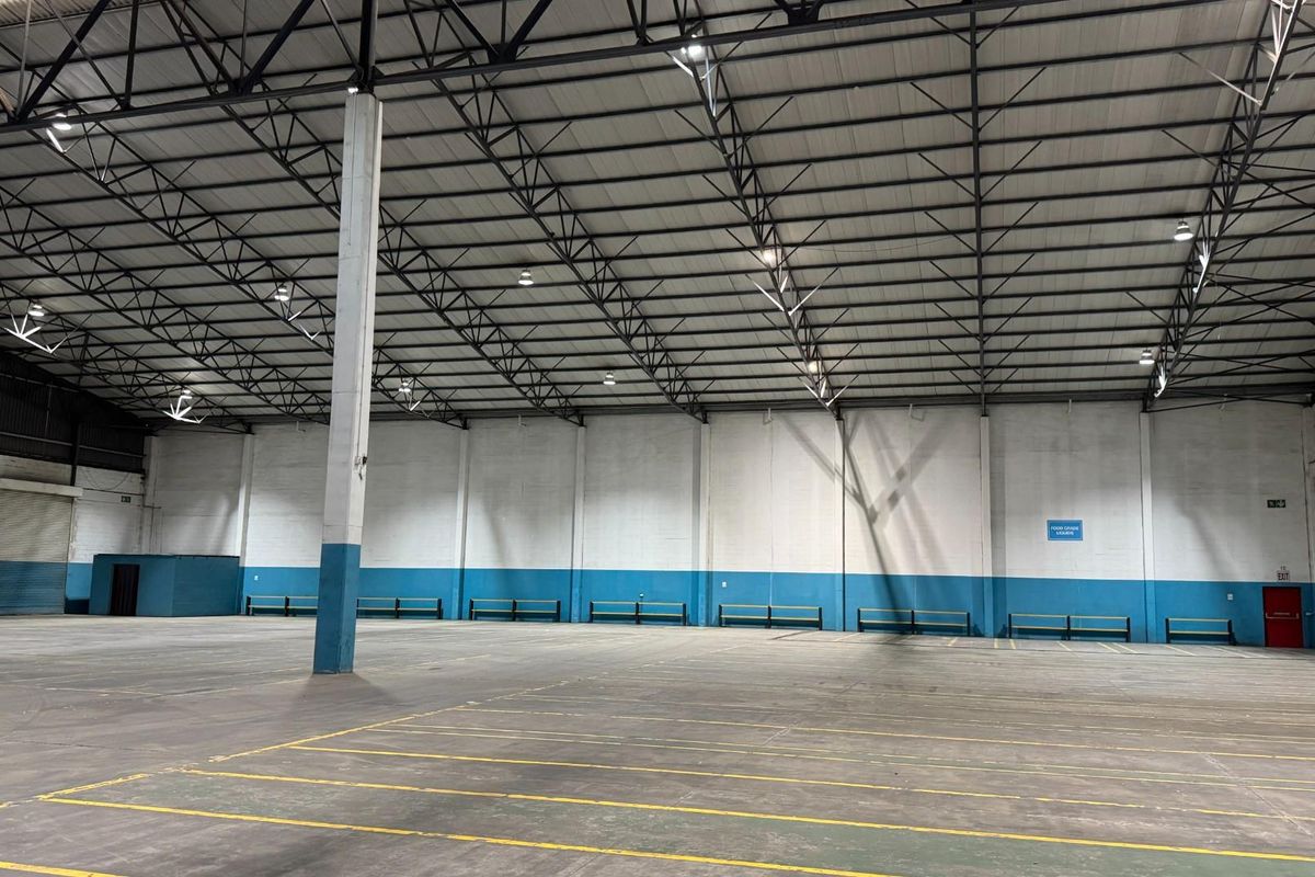 2,530 m2 Industrial Warehouse To Let | Killarney Gardens | Large Yard Component - Photo 4