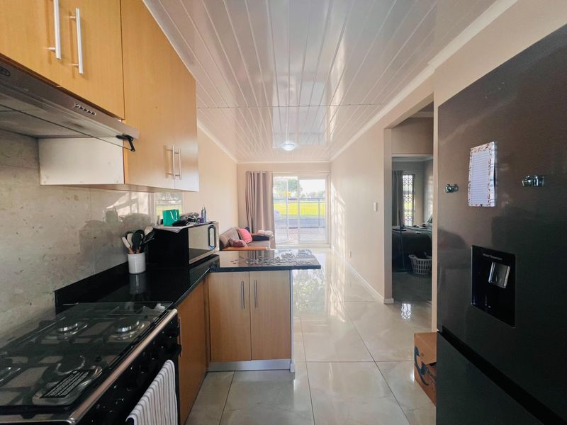 Apartment To Rent in Panorama, Parow - Photo 10