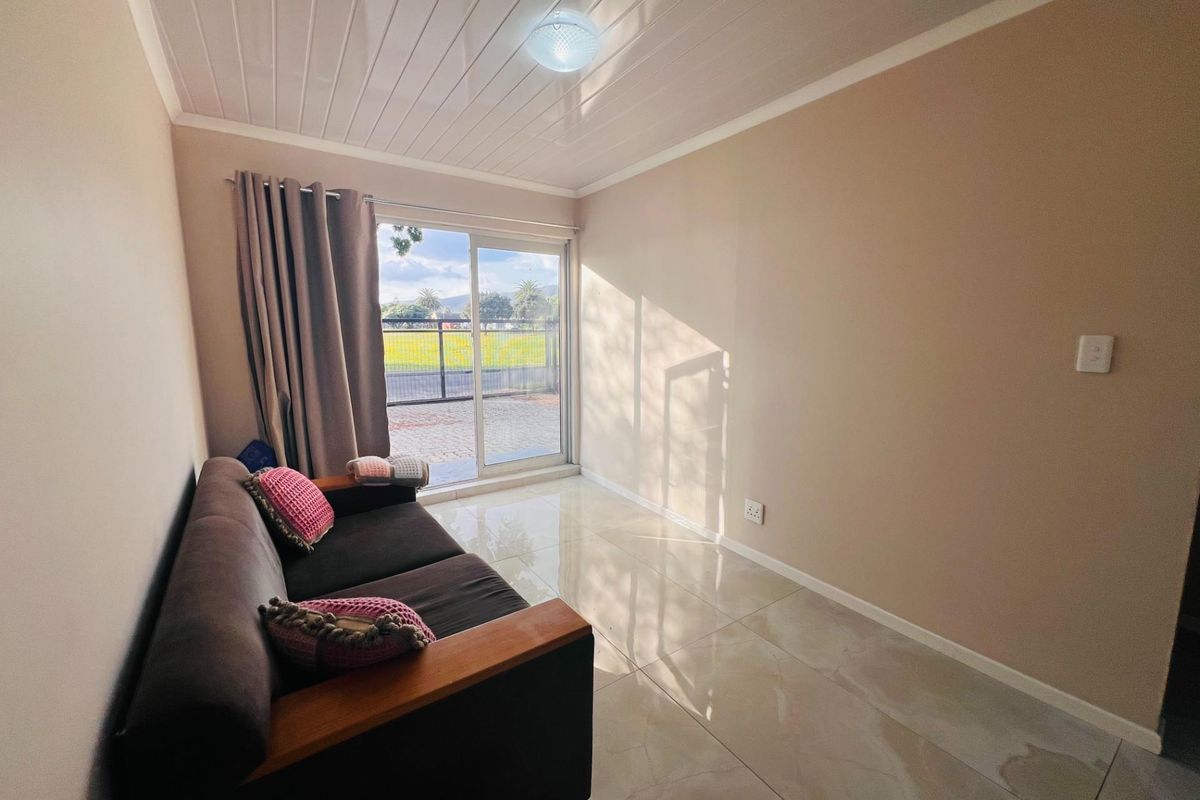 Apartment To Rent in Panorama, Parow - Photo 4
