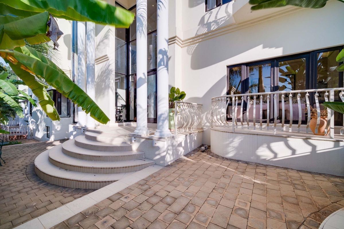 House For Sale in Waterkloof, Pretoria - Photo 5