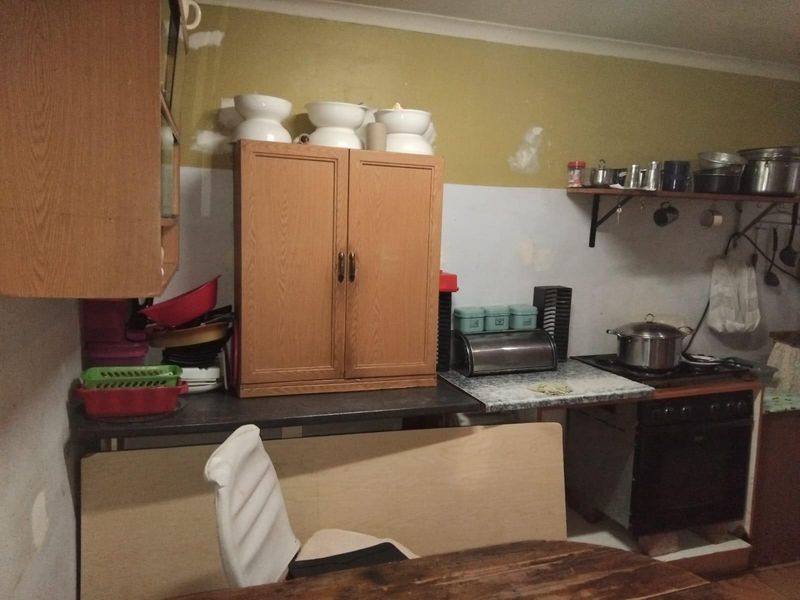 3 Bedroom House For Sale in Tafelsig ( Cash only ) - Photo 5