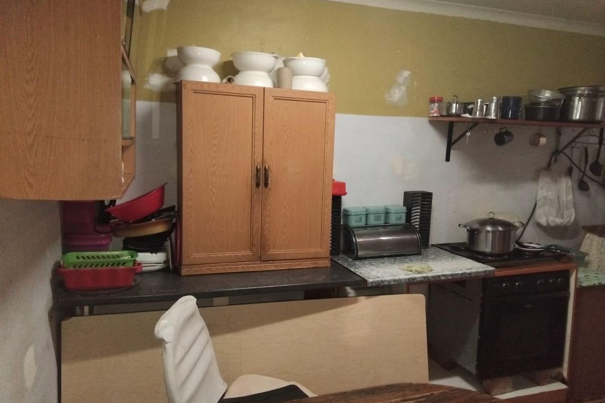 3 Bedroom House For Sale in Tafelsig ( Cash only ) - Photo 5