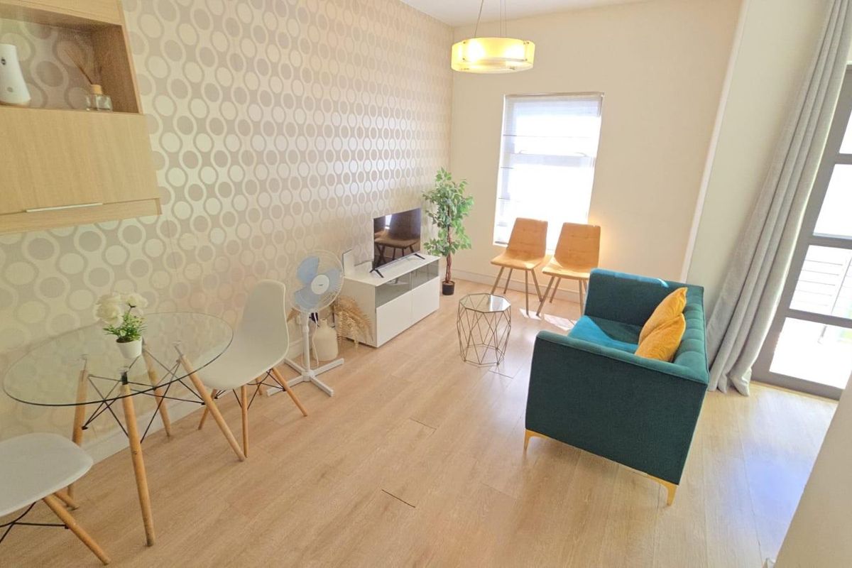 Furnished 1 Bed apartment in Rivonia Sandton - Photo 2