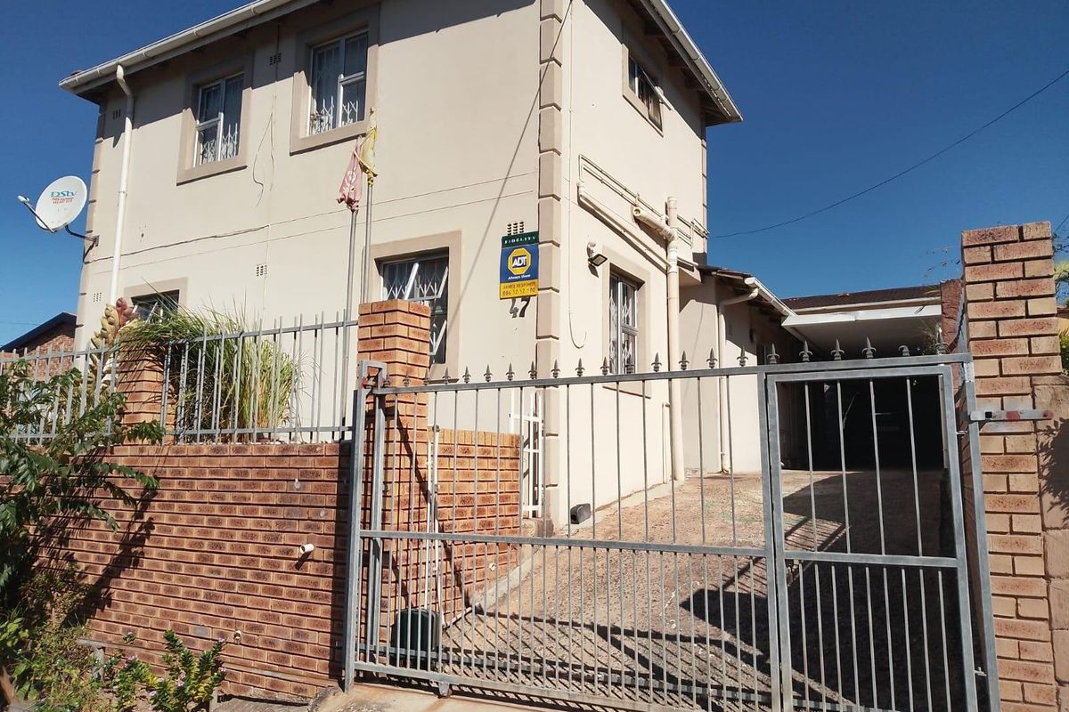 Four Bedroom House For Sale in Bonela, Durban, KwaZulu Natal - Photo 4