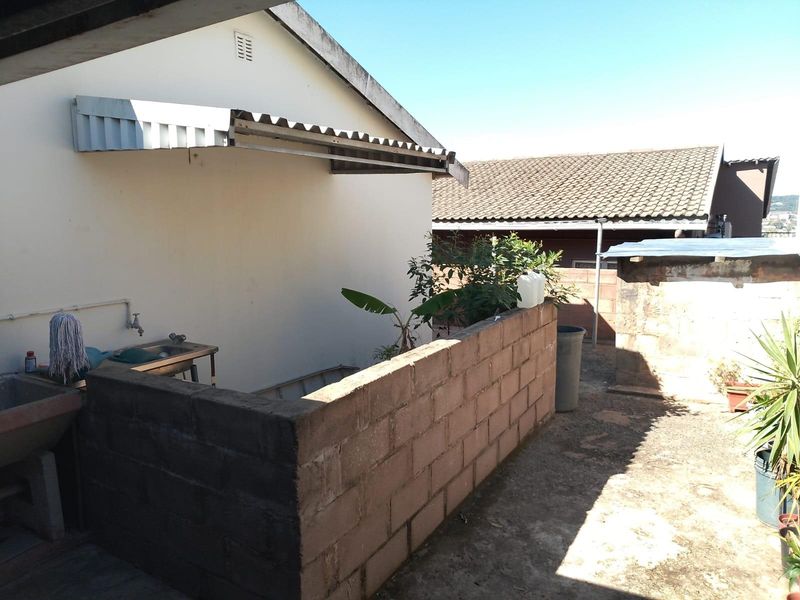 Four Bedroom House For Sale in Bonela, Durban, KwaZulu Natal - Photo 6